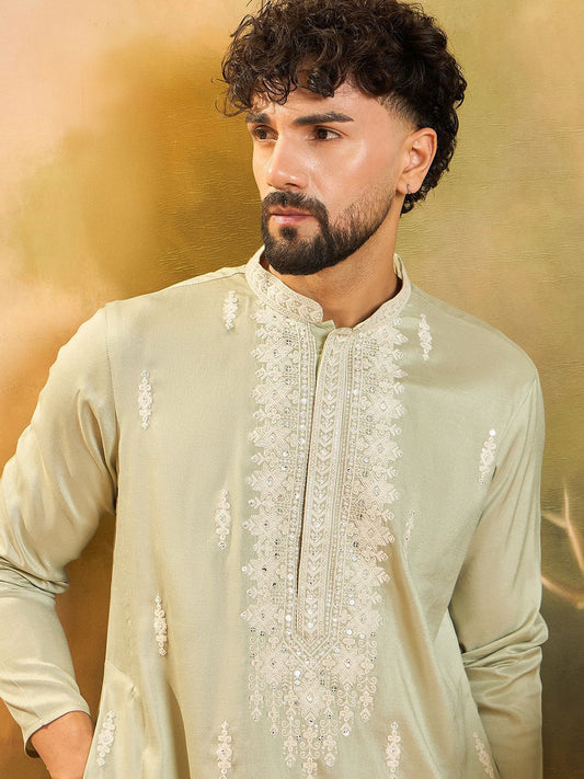 Floral Embroidered Mandarin Collar Thread Work Straight Kurta & Trousers
