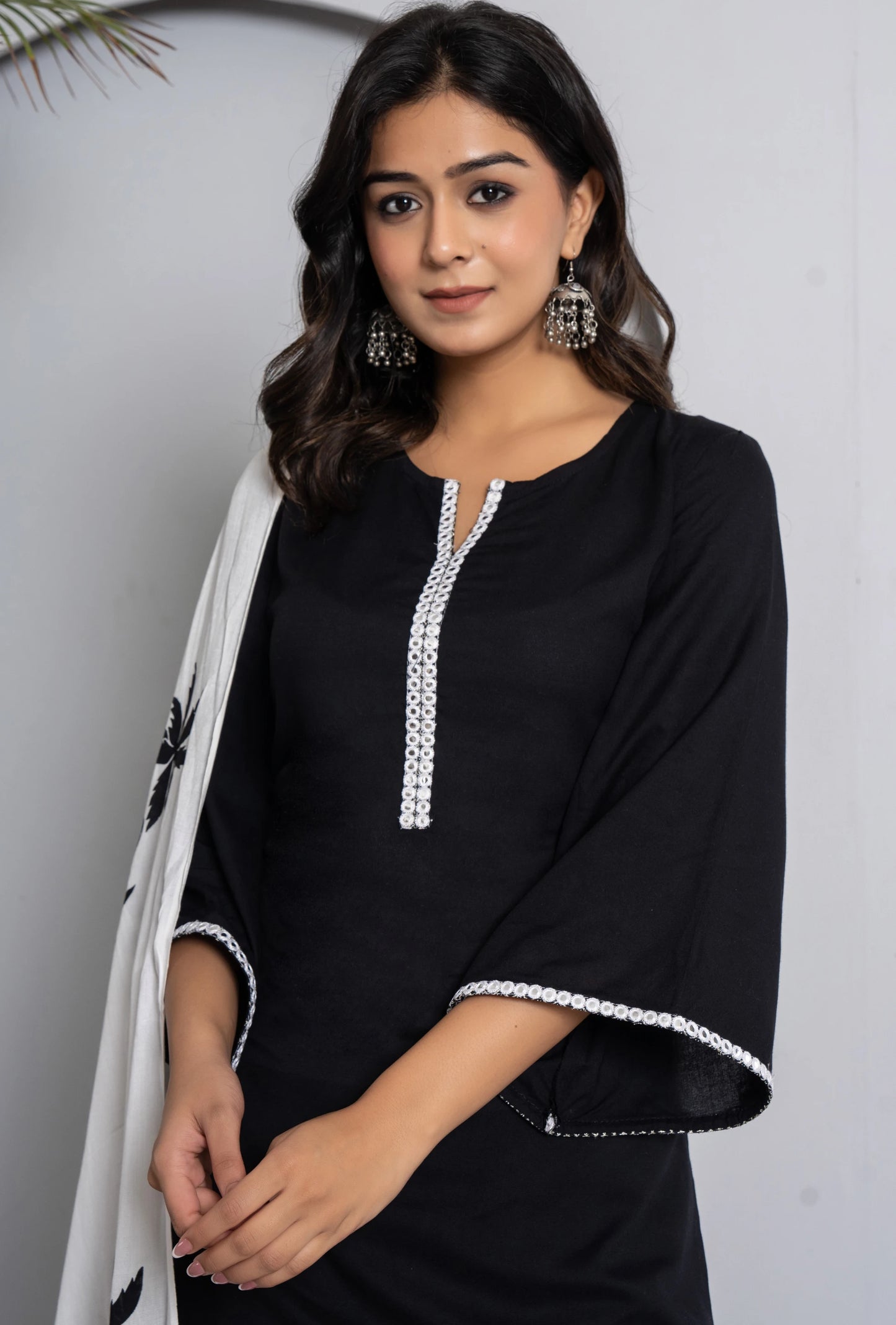 Women Viscose Rayon Kurta Pant Dupatta Set