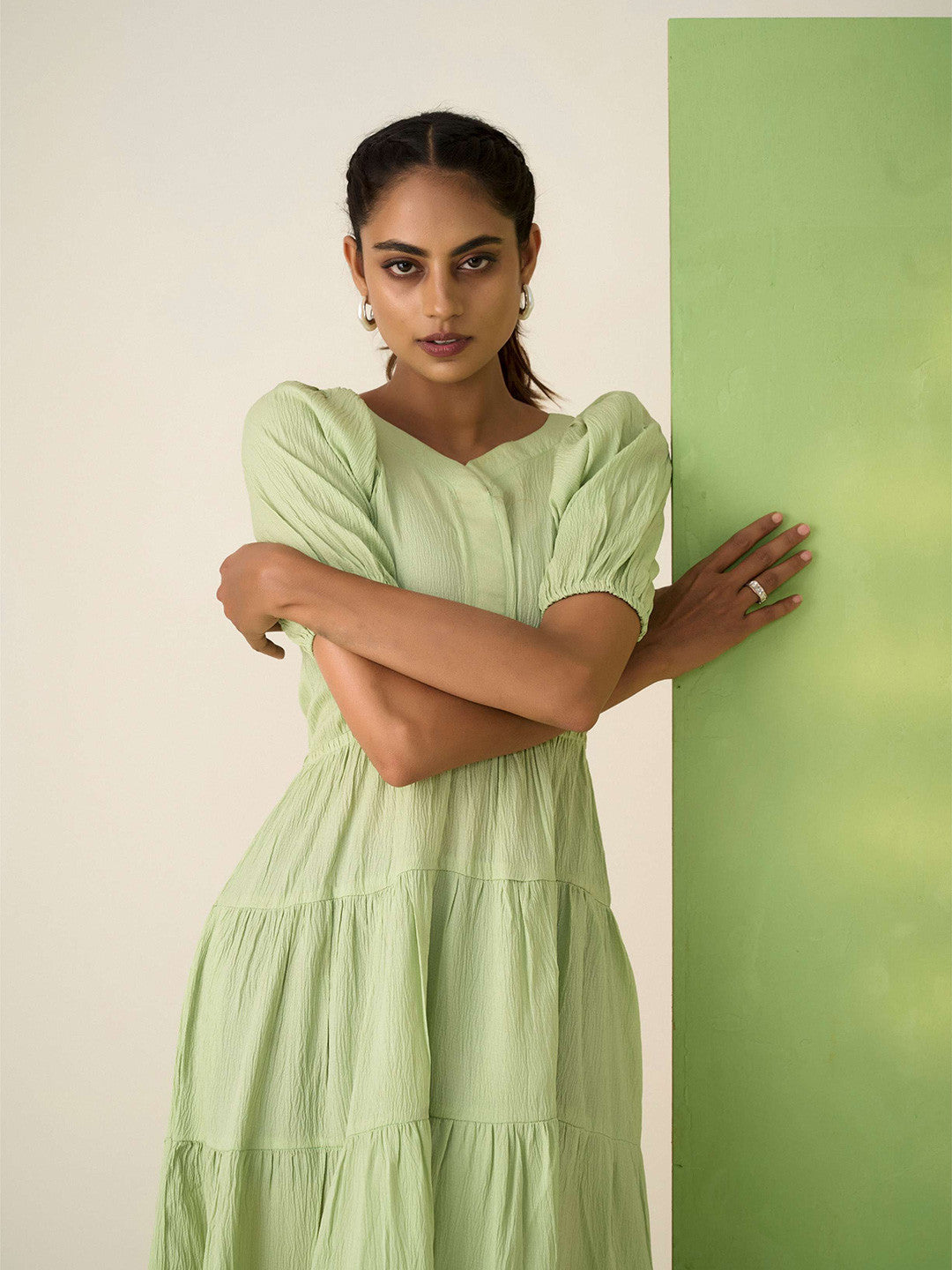 The Lifestyle Co Women Sweetheart Neck Puff Sleeve Fit & Flare Tiered Midi Dress
