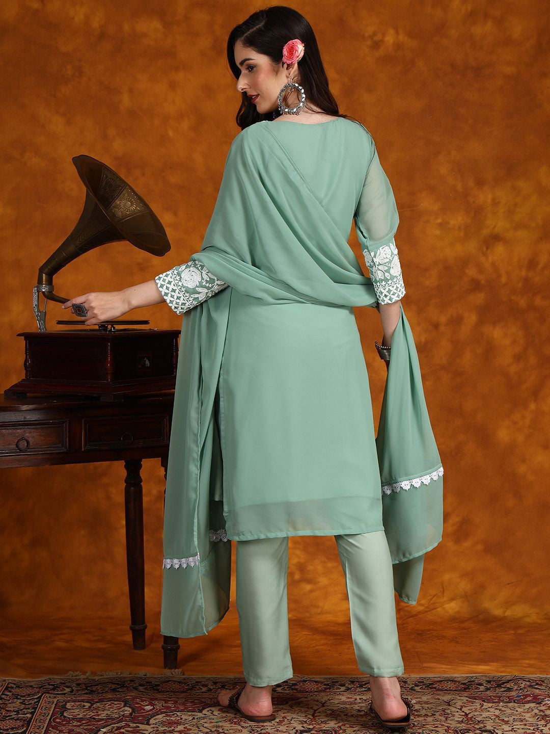 Women Ethnic Motifs Embroidered Regular Thread Work Kurta with Trousers & With Dupatta
