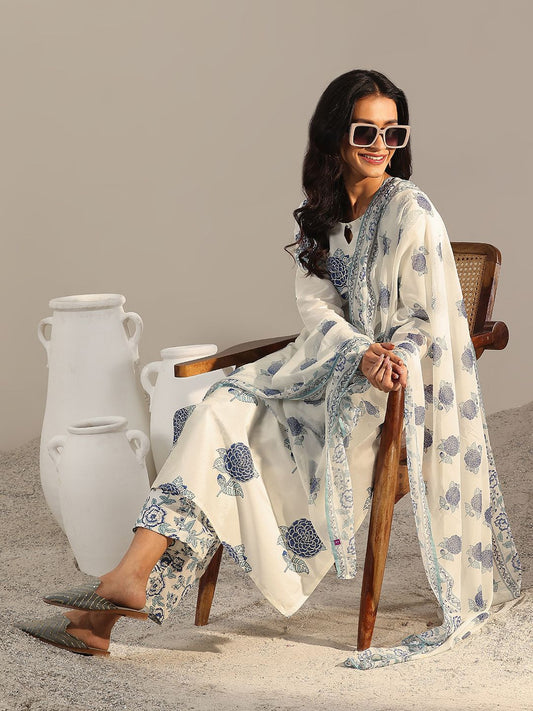 Women Floral Printed Regular Kurta with Trousers & With Dupatta