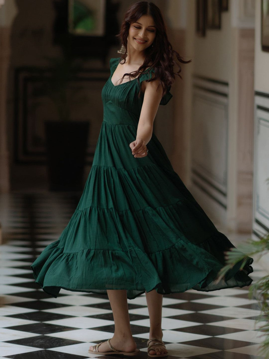 Women Flared Sleevesless Midi Ethnic Dresses