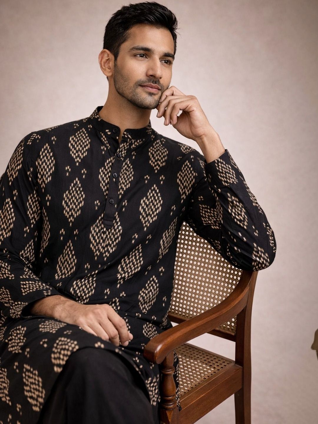 Men Ethnic Motifs Kurta (Top only)