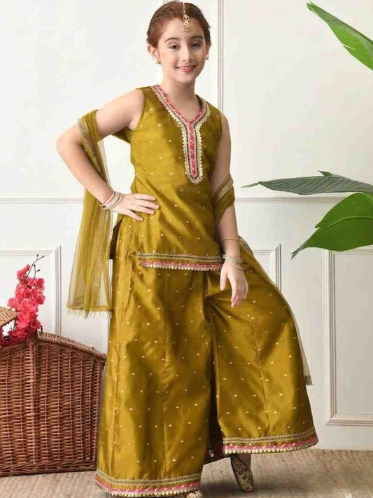 Girls Ethnic Motifs Printed Regular Gotta Patti Kurta with Sharara & With Dupatta