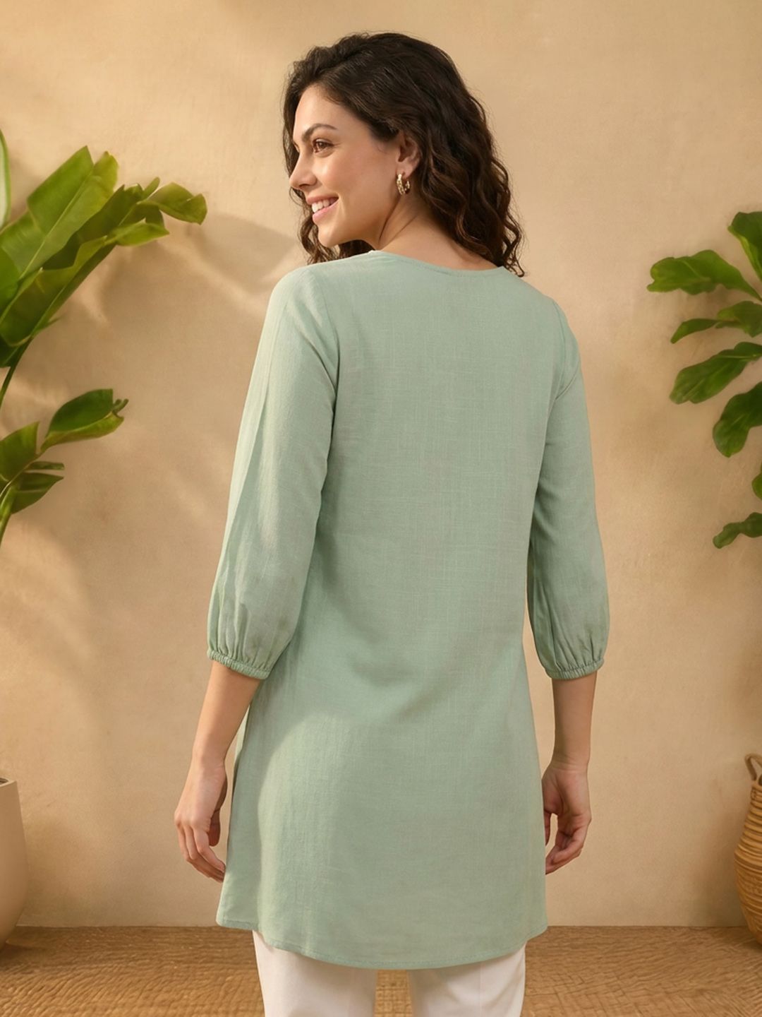Women Viscose Rayon Embroidered Ethnic Tunic