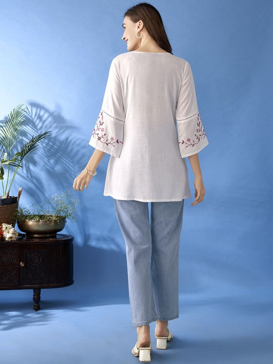 Floral Embroidered Thread Work Liva Thread Work Kurti