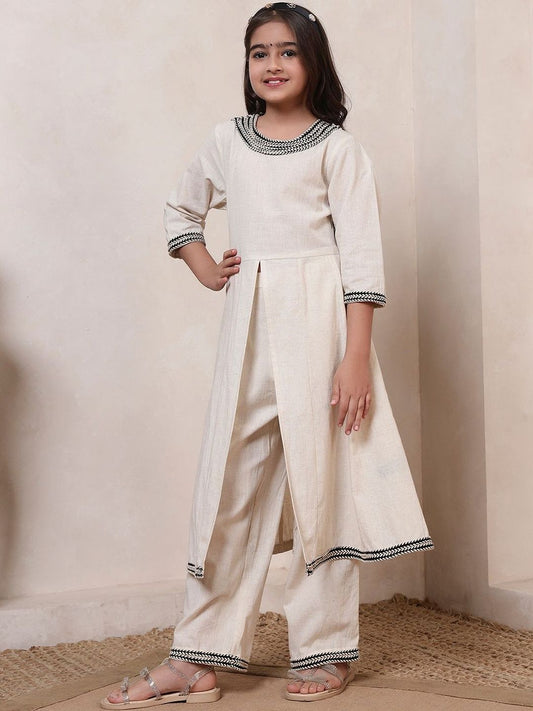 Girls Ethnic Motifs Embroidered Thread Work Pure Cotton Kurta with Palazzos