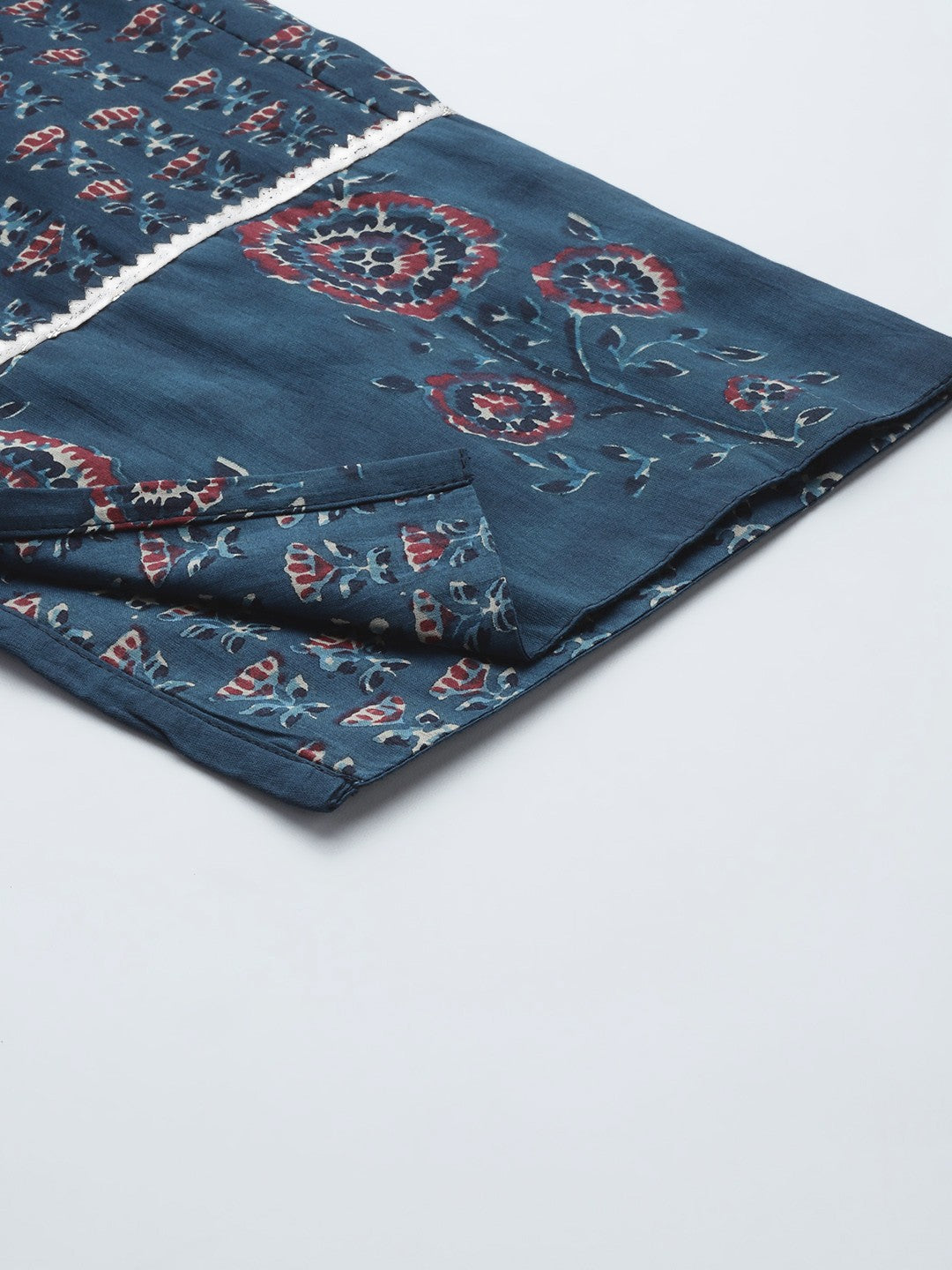 Women Blue Floral Printed Gotta Patti Pure Cotton Kurta with Trousers