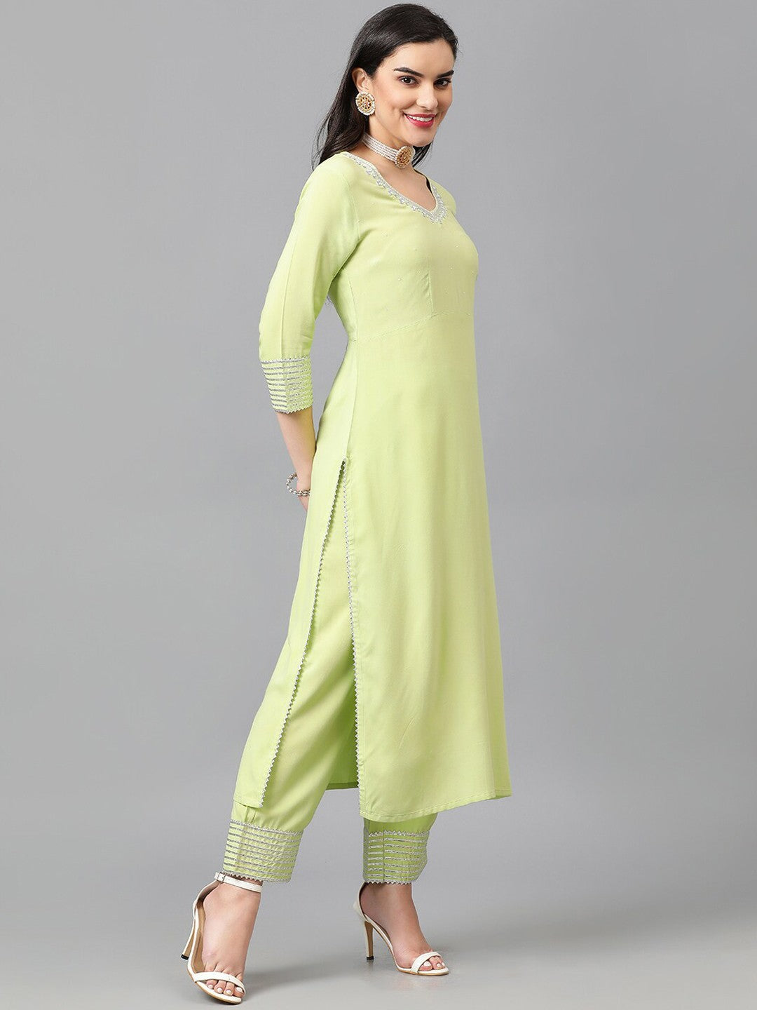 Women Ethnic Motifs Embroidered Regular Zardozi Kurta with Trousers & With Dupatta