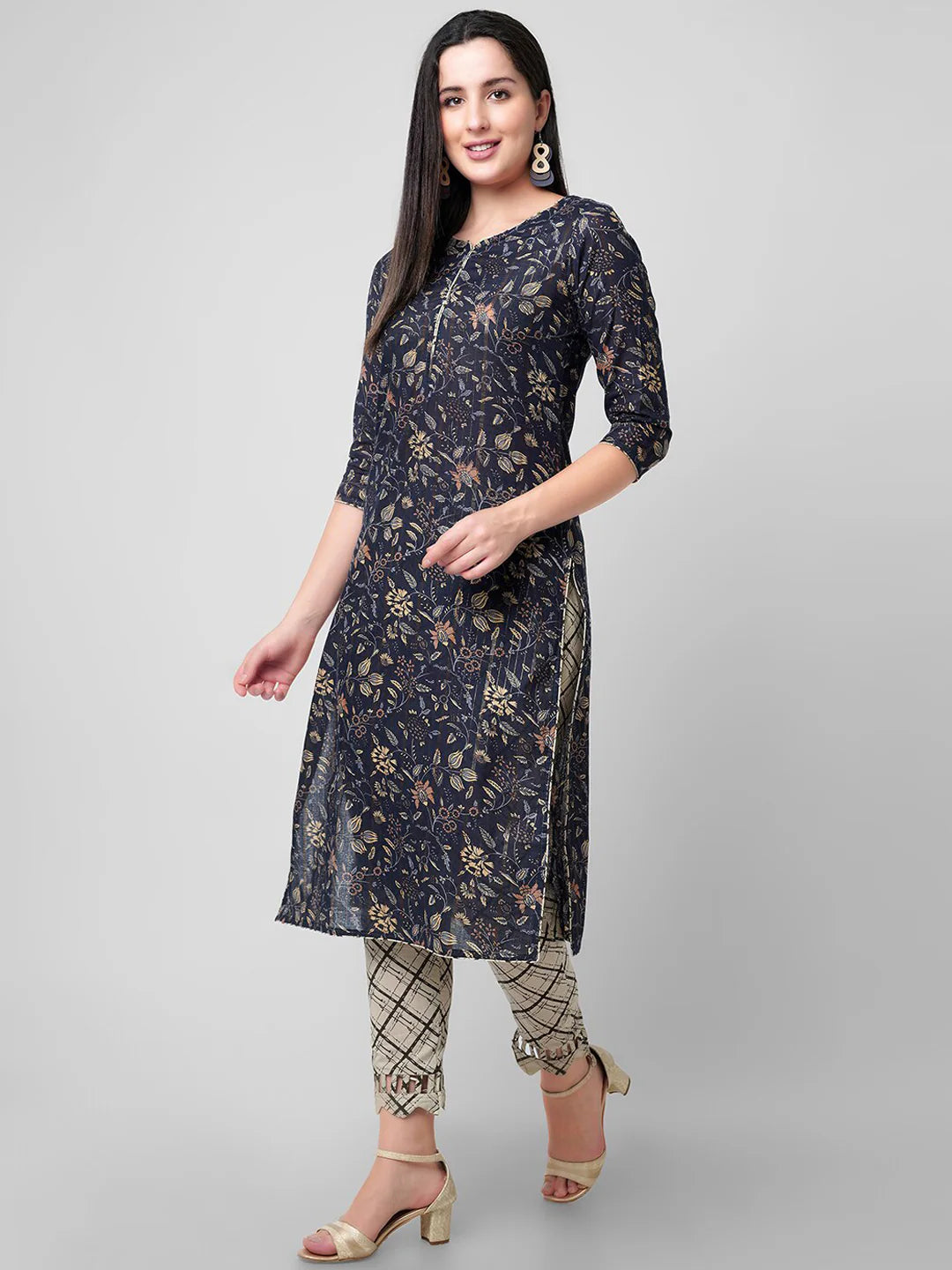 Floral Printed Regular Gotta Patti Pure Cotton Kurta with Trousers