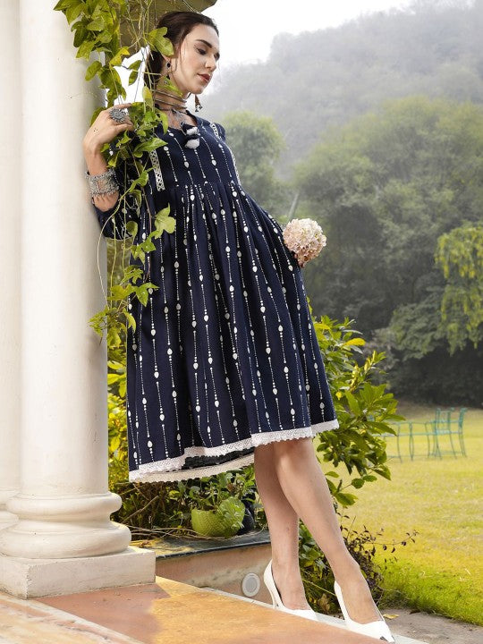 Abstract Printed Tie-Up Neck Puff Sleeves Pure Cotton Fit & Flare Dress