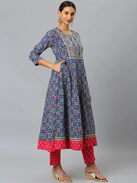 Blue & Mint Floral Printed Straight Kurta With Trousers & Printed Dupatta
