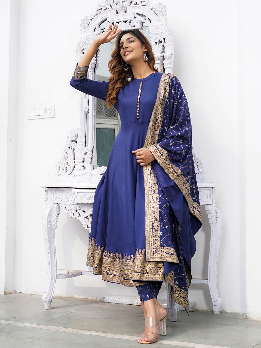 Women Floral Printed Regular Kurta with Palazzos & With Dupatta