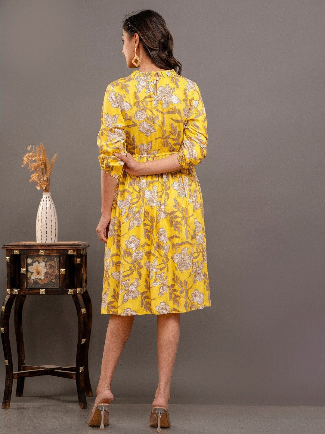 Floral Printed Puff Sleeve Empire Dress