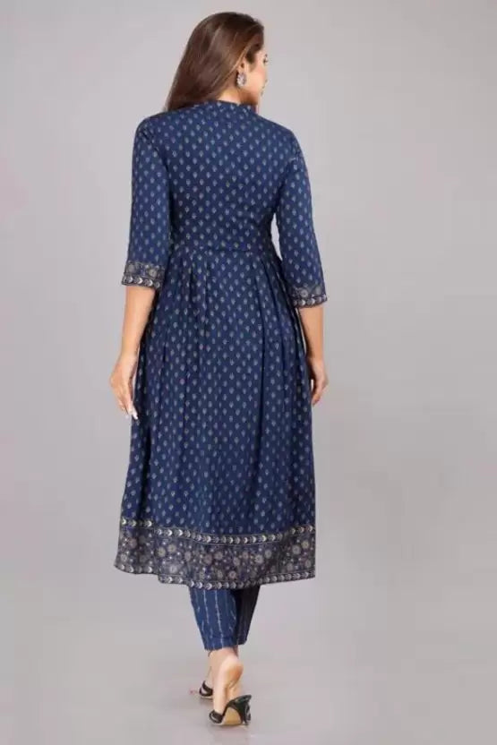 Women Blue Floral Viscose Rayon Kurta, Pant And Dupatta Set