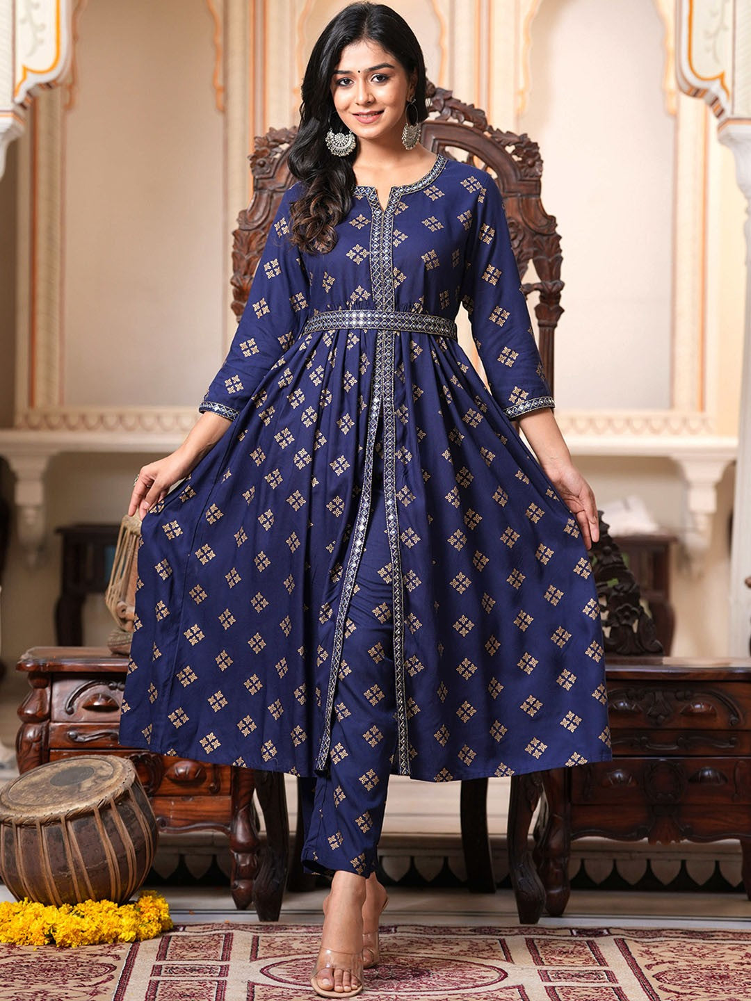 Ethnic Motifs Printed Regular Kurta with Trouser