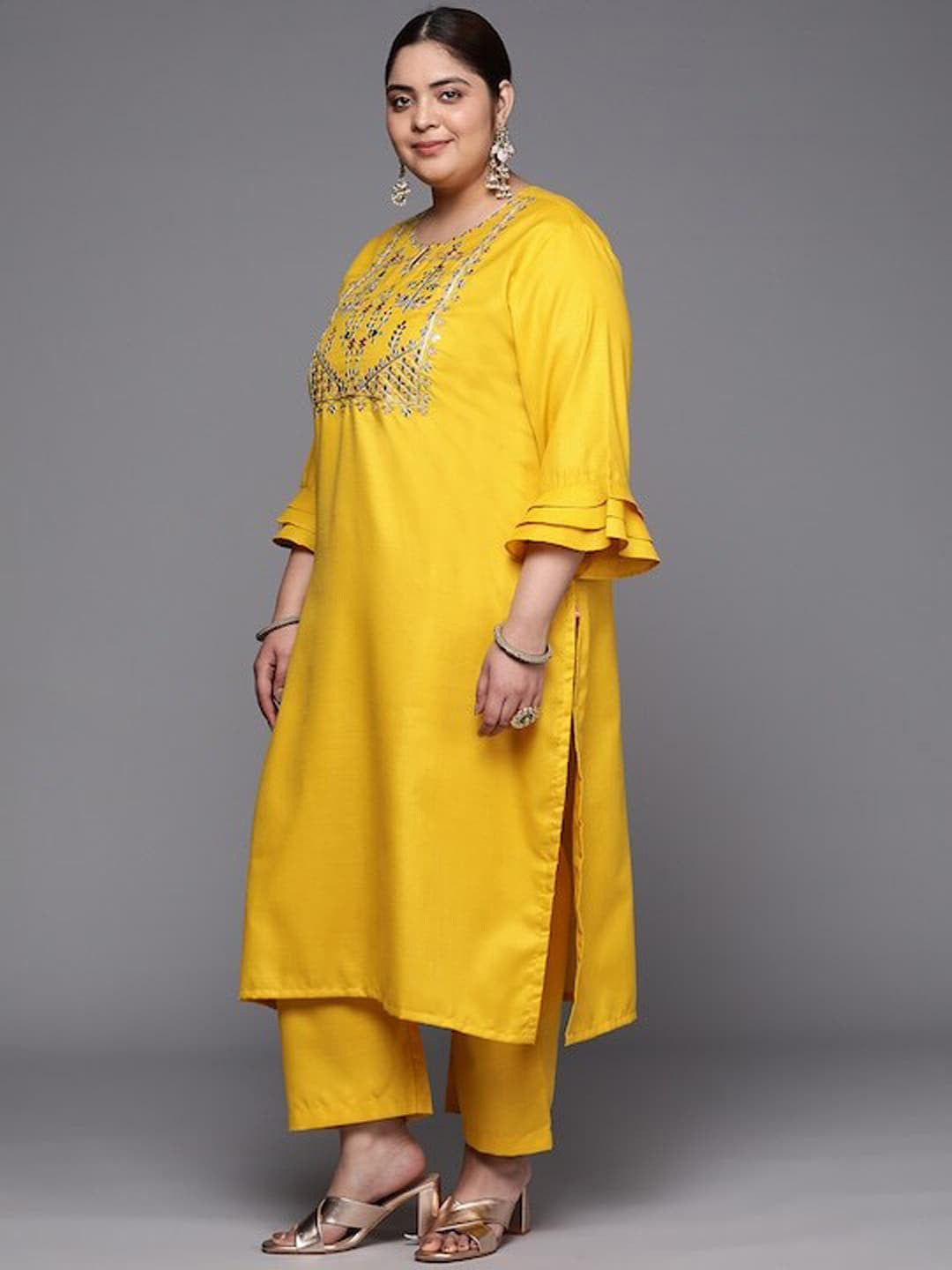 Plus Size Yoke Design Pure Cotton Kurta With Trousers & Dupatta