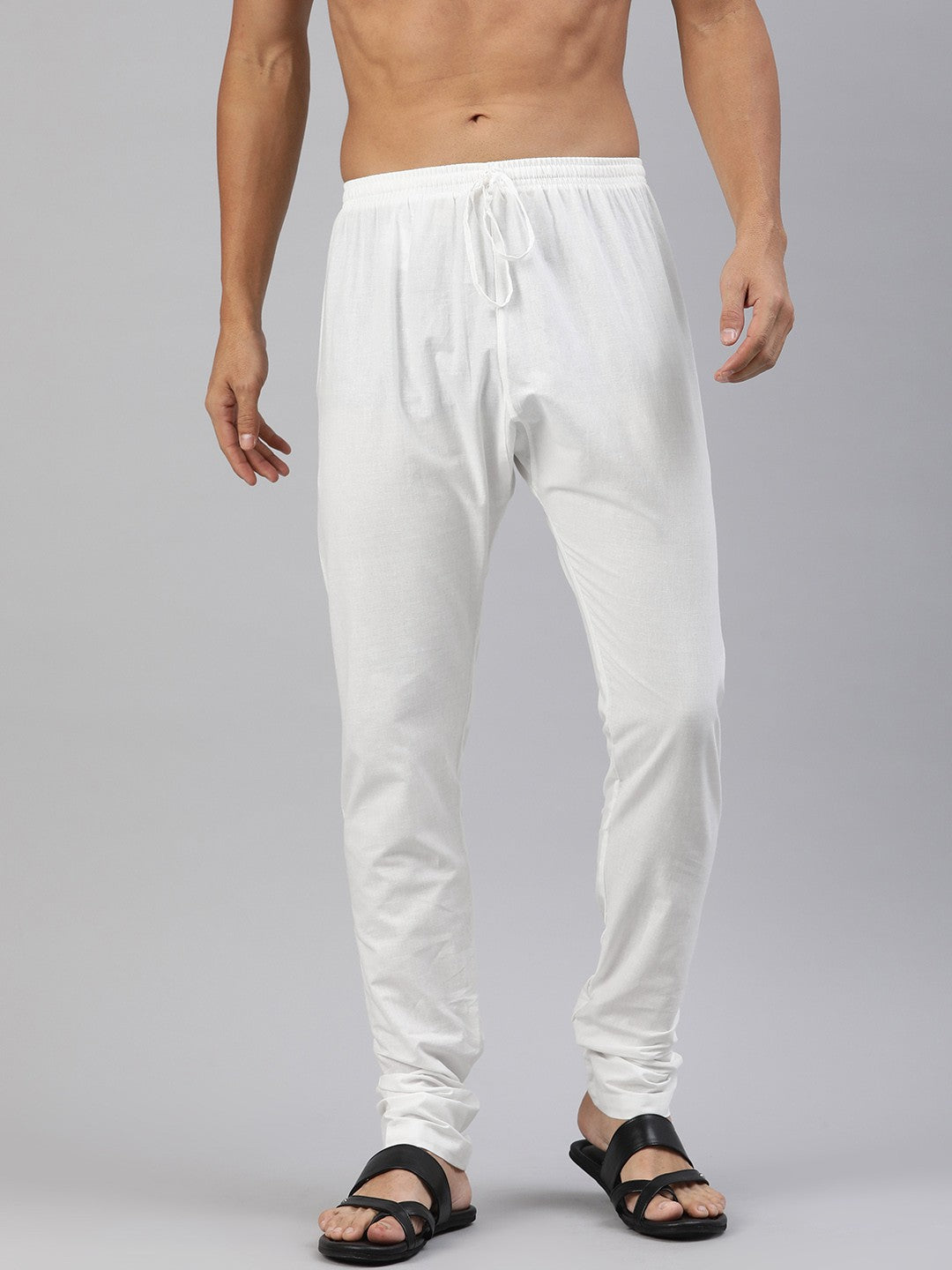 Men Solid Mid-Rise Churidar