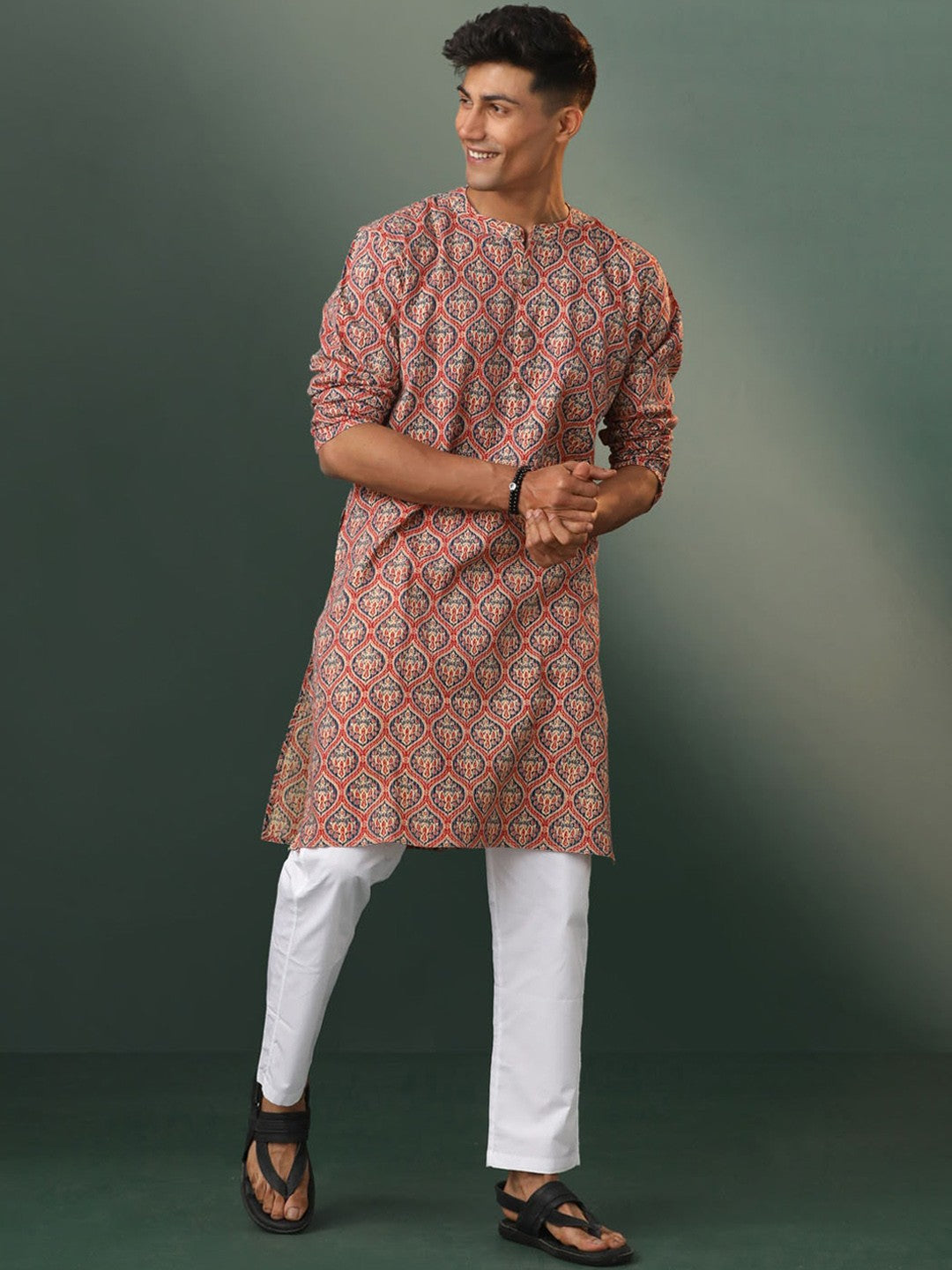 Floral Printed Mandarin Collar Long Sleeves Kurta with Pyjamas