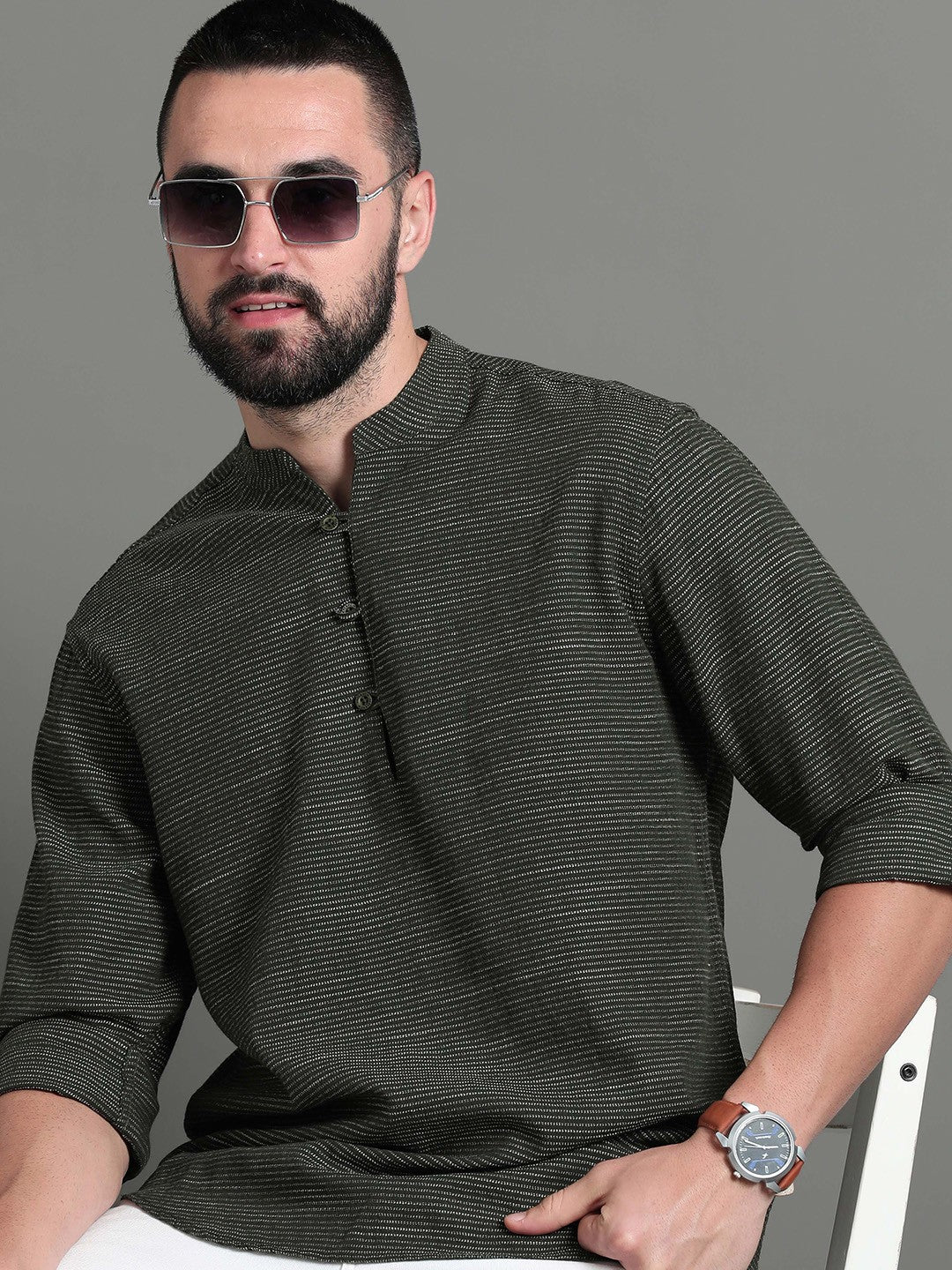 Mandarin Collar Geometric Cotton Thread Work Dobby Kurta