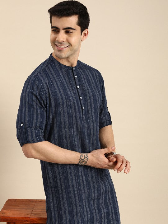 Men Navy Blue & Gold Toned Striped Mandarin Collar Indigo Kurta