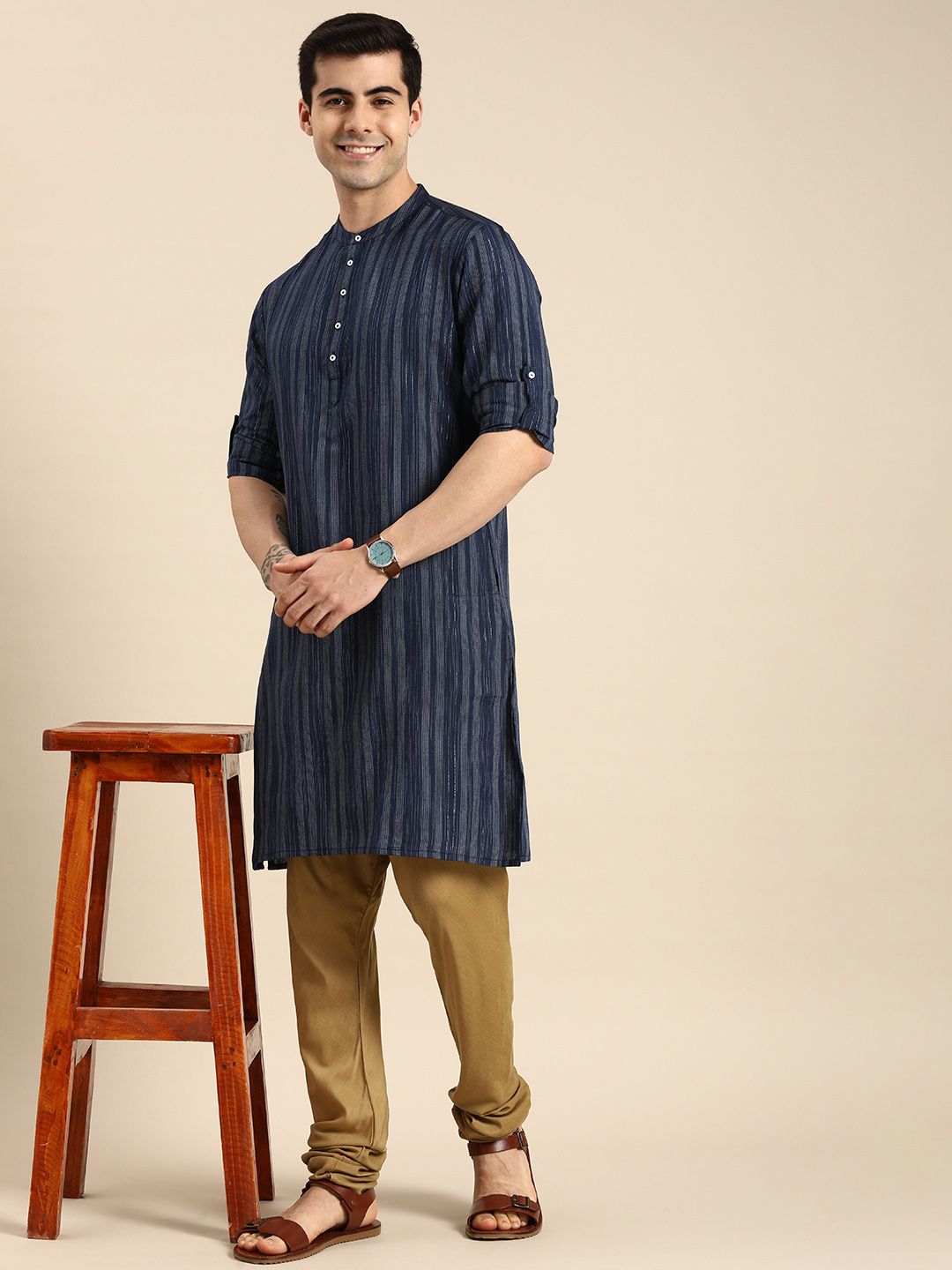 Men Navy Blue & Gold Toned Striped Mandarin Collar Indigo Kurta