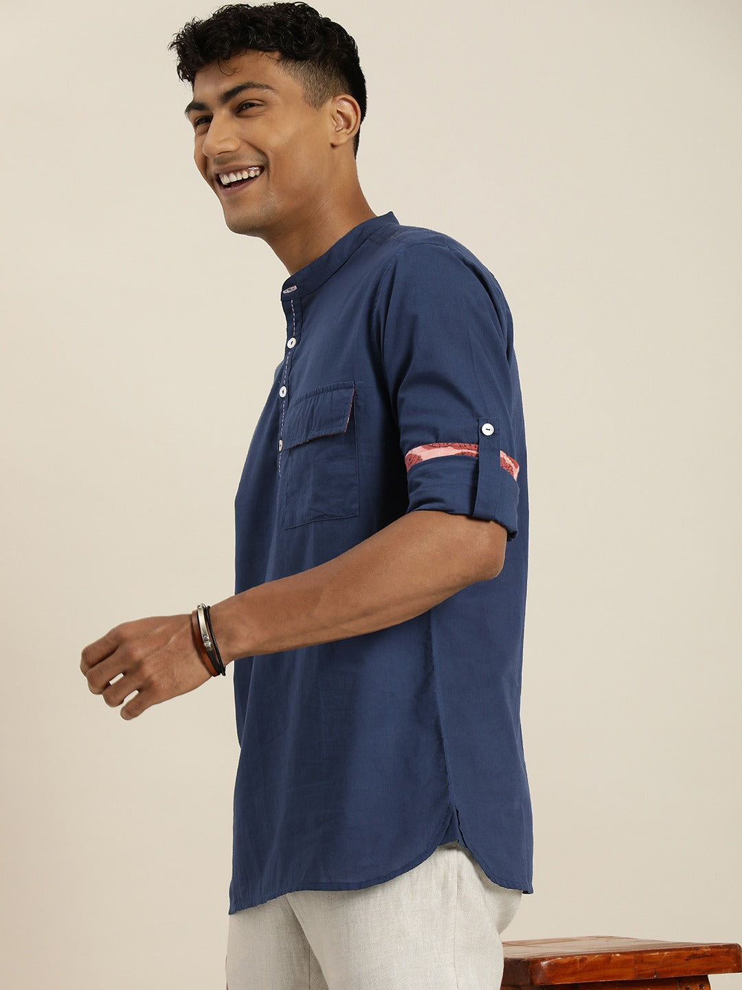 Men Solid Straight Kurta