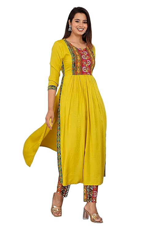Women Nayra Cut Yellow Printed Kurta Pant Set