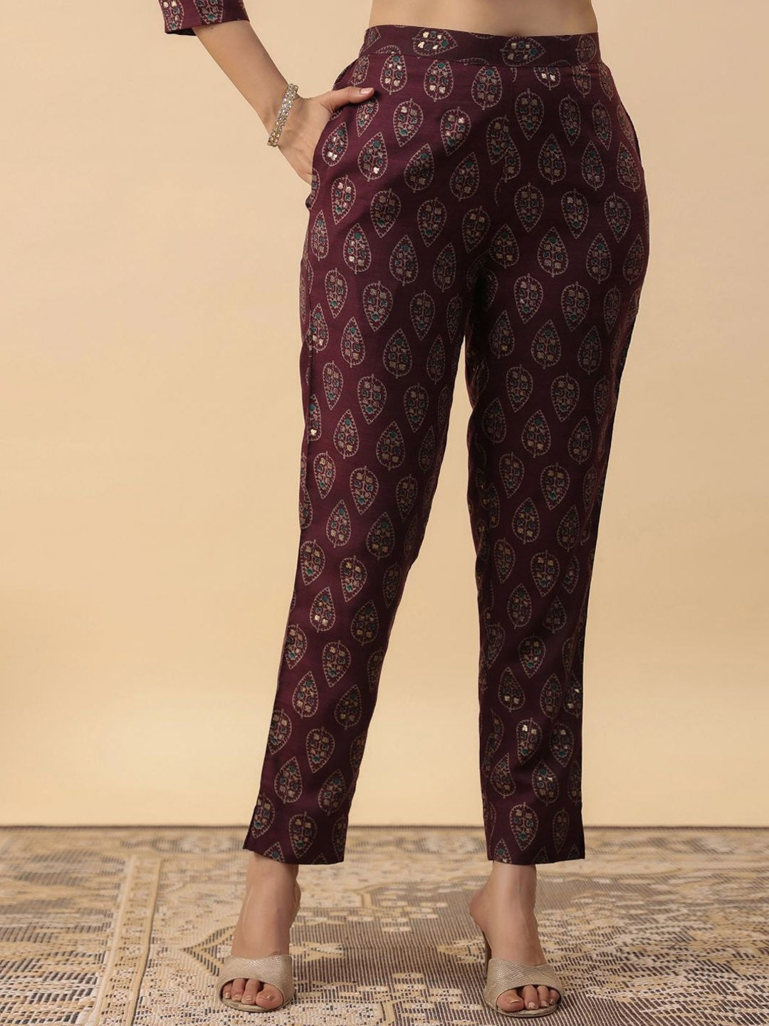 Women Ethnic Motifs Printed Pleated Kurta with Trousers & With Dupatta