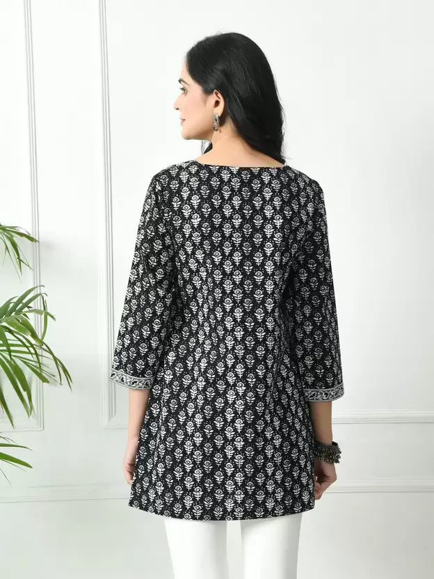 Casual Regular Sleeves Ethnic Motifs Women Black Top