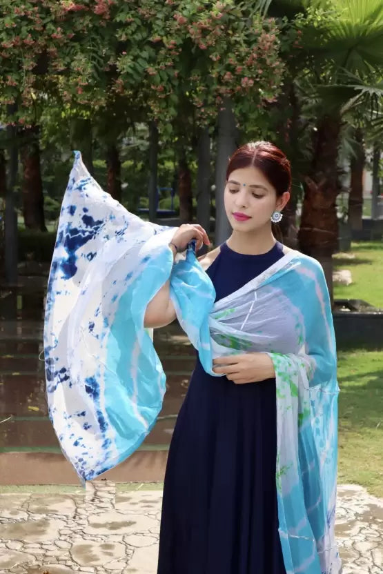 Women Navy Blue Viscose Rayon Kurta and Sky Blue Dupatta Set