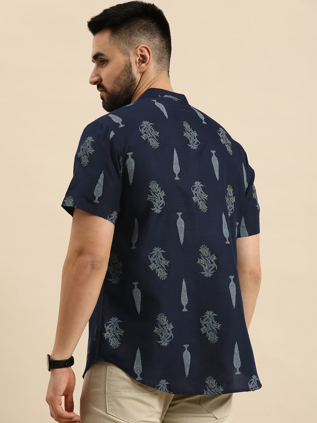 Mandarin Collar Ethnic Motifs Printed Short Kurta