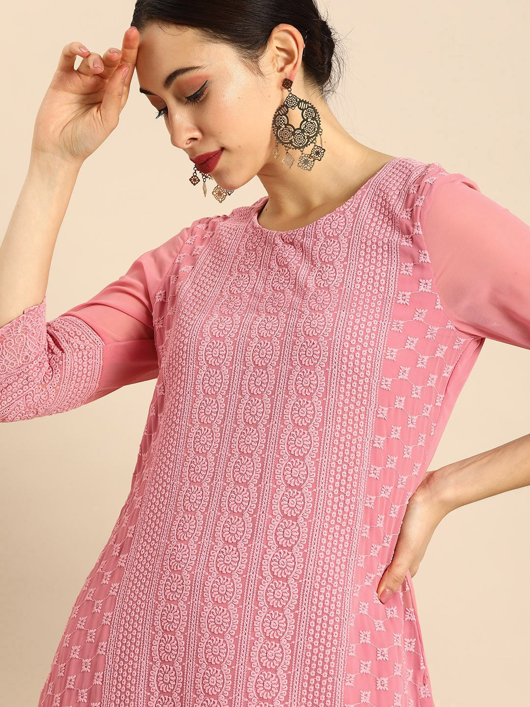Women Peach Embroidered Kurta Set