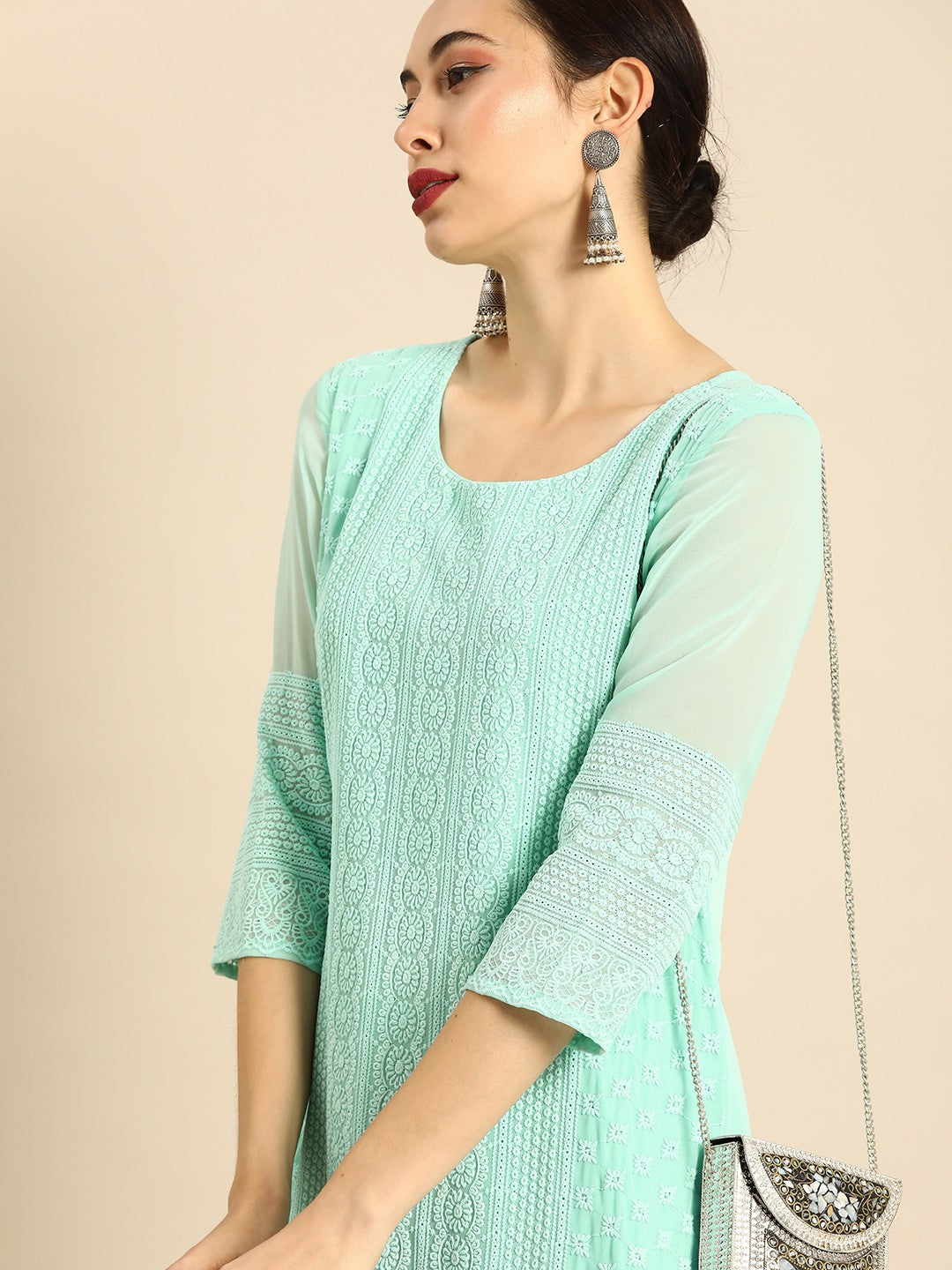 Women Blue Embroidered Kurta Set