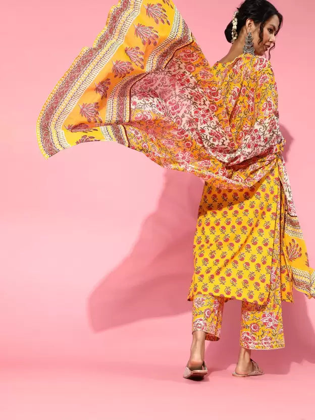 Women Cotton Blend Kurta and Palazzo Set