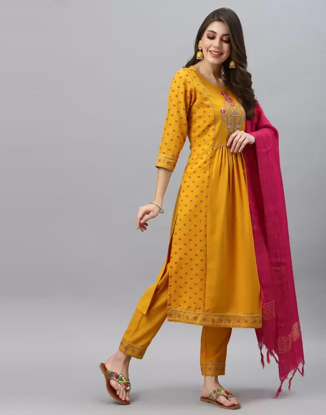 Women Kurta Pant And Dupatta Set Cotton Rayon