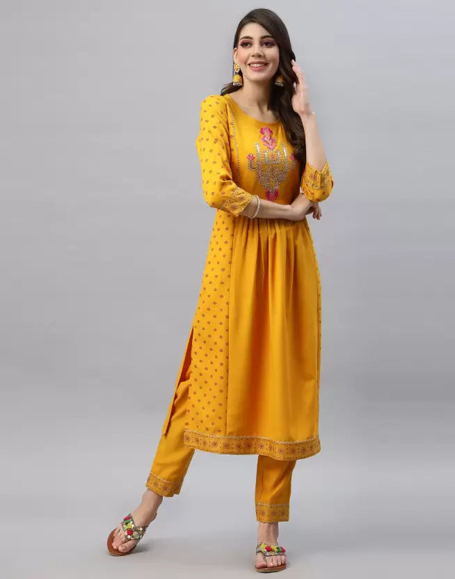 Women Kurta Pant And Dupatta Set Cotton Rayon