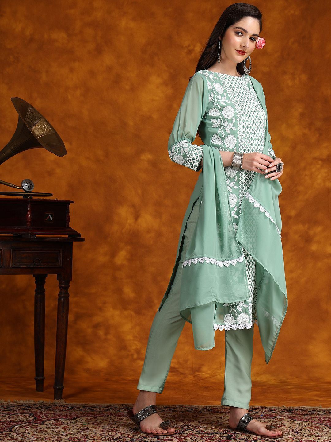 Women Ethnic Motifs Embroidered Regular Thread Work Kurta with Trousers & With Dupatta