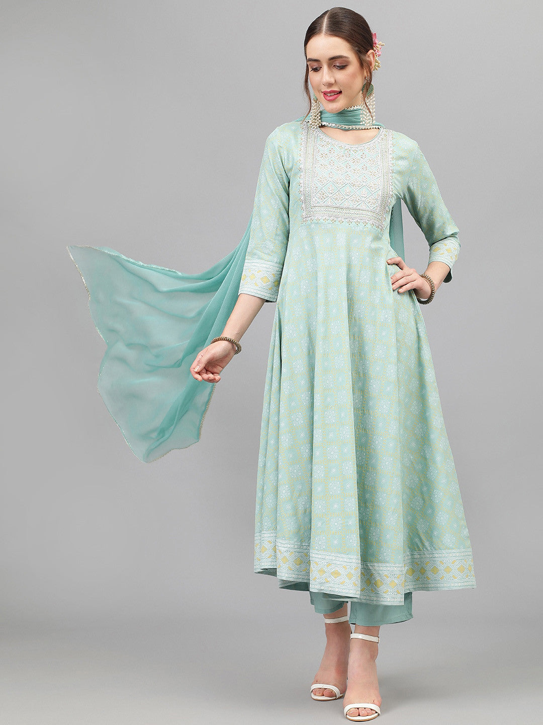 Ethnic Motifs Printed Thread Work Kurta & Trousers With Dupatta