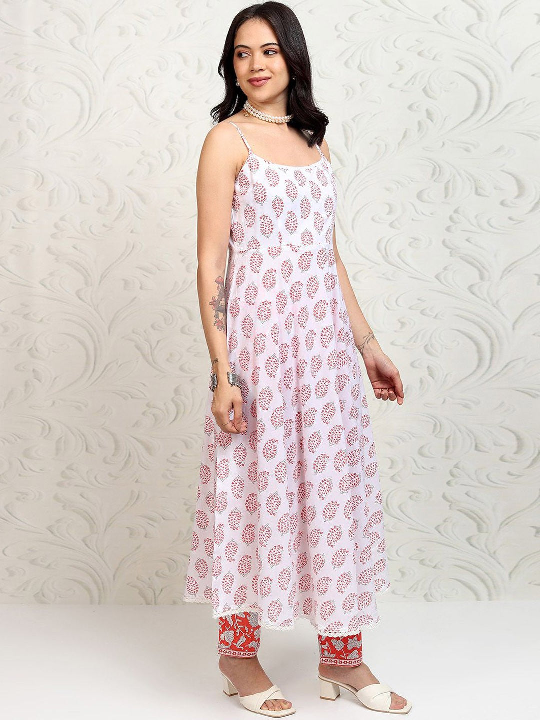 Women Ethnic Motifs Printed Regular Pure Cotton Kurta with Trousers & With Dupatta