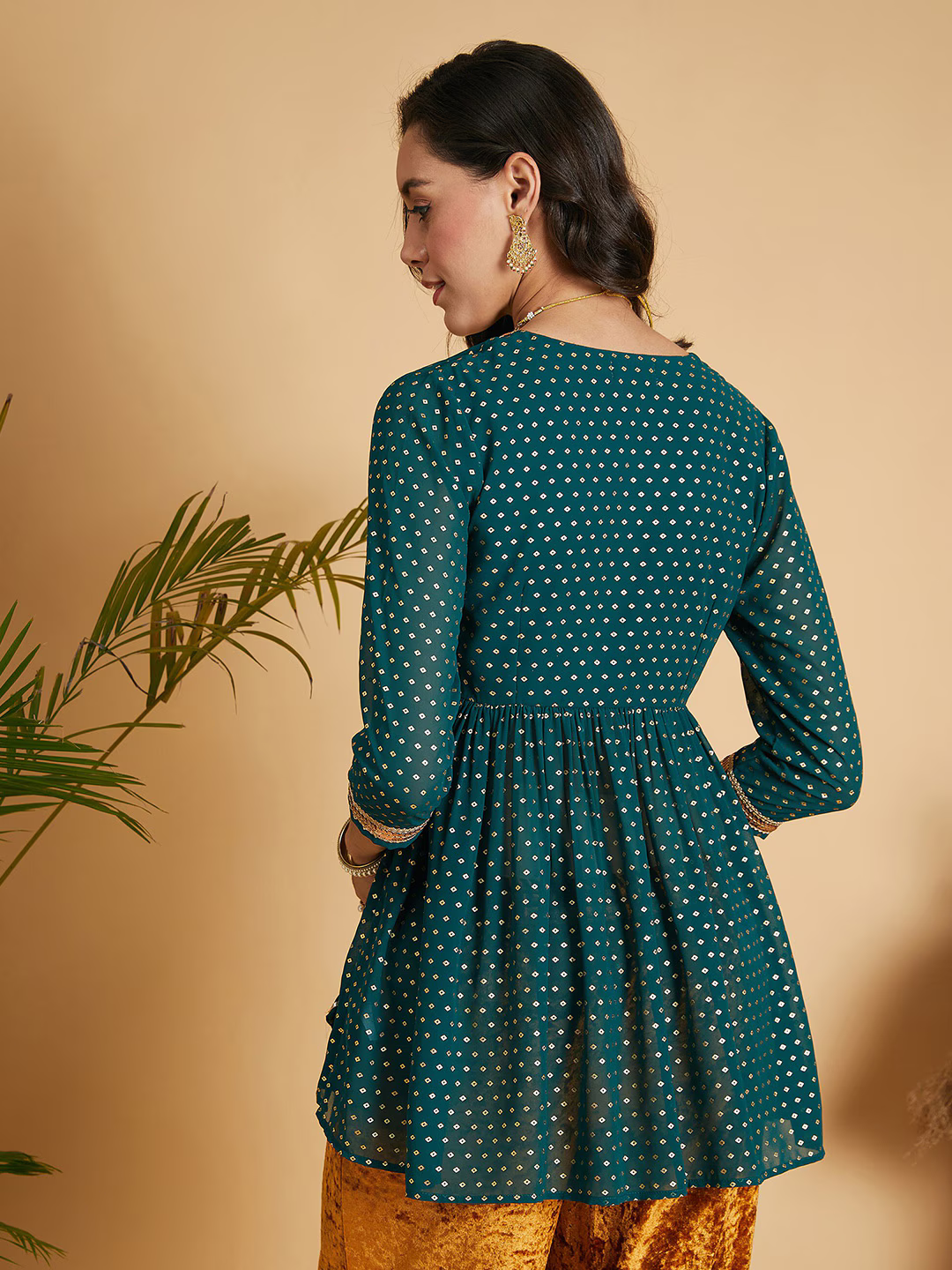 Green Geometric Printed V-Neck Georgette A-Line Kurti