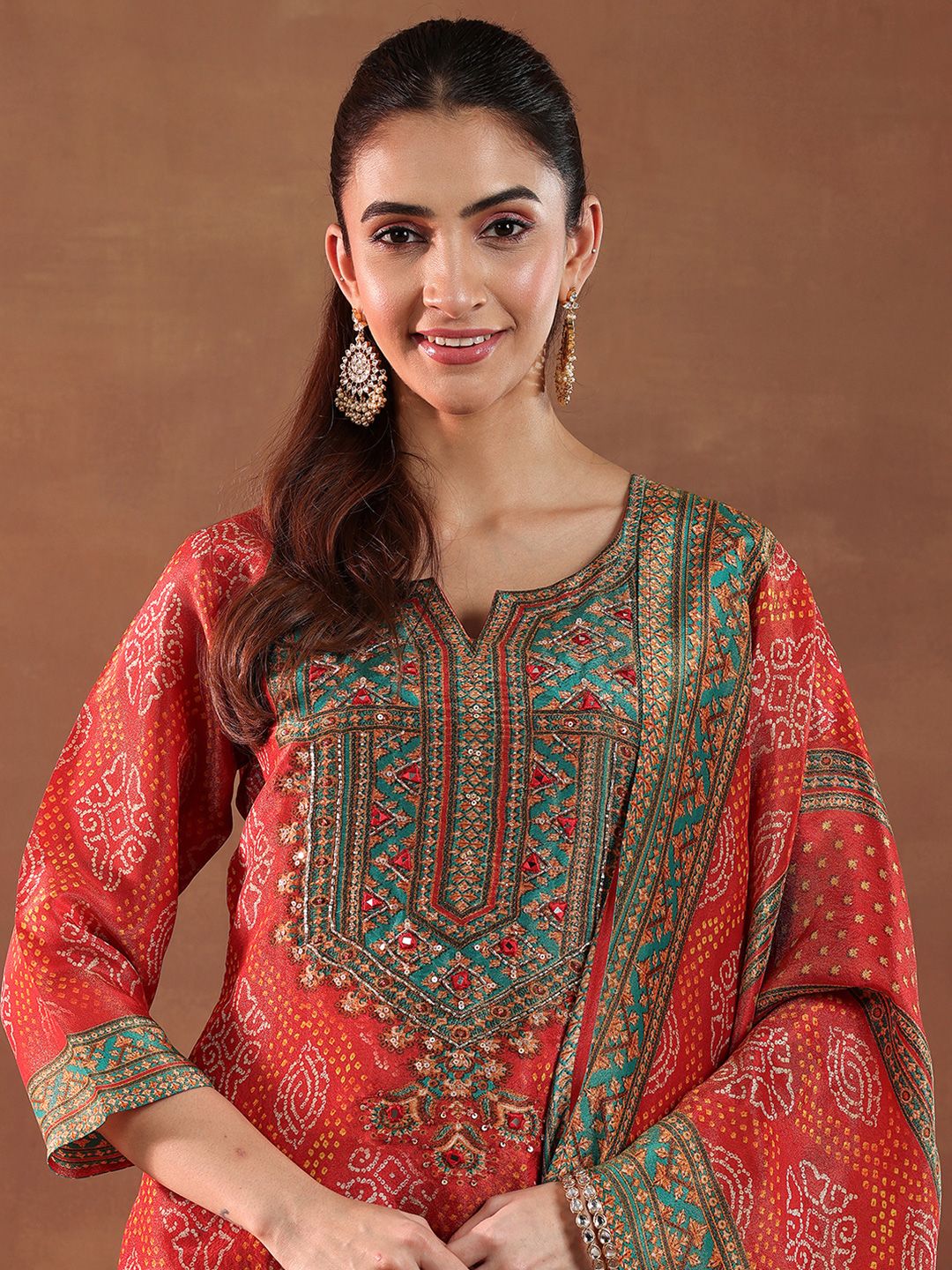 Women Bandhani Printed Kurta with Trousers & Dupatta
