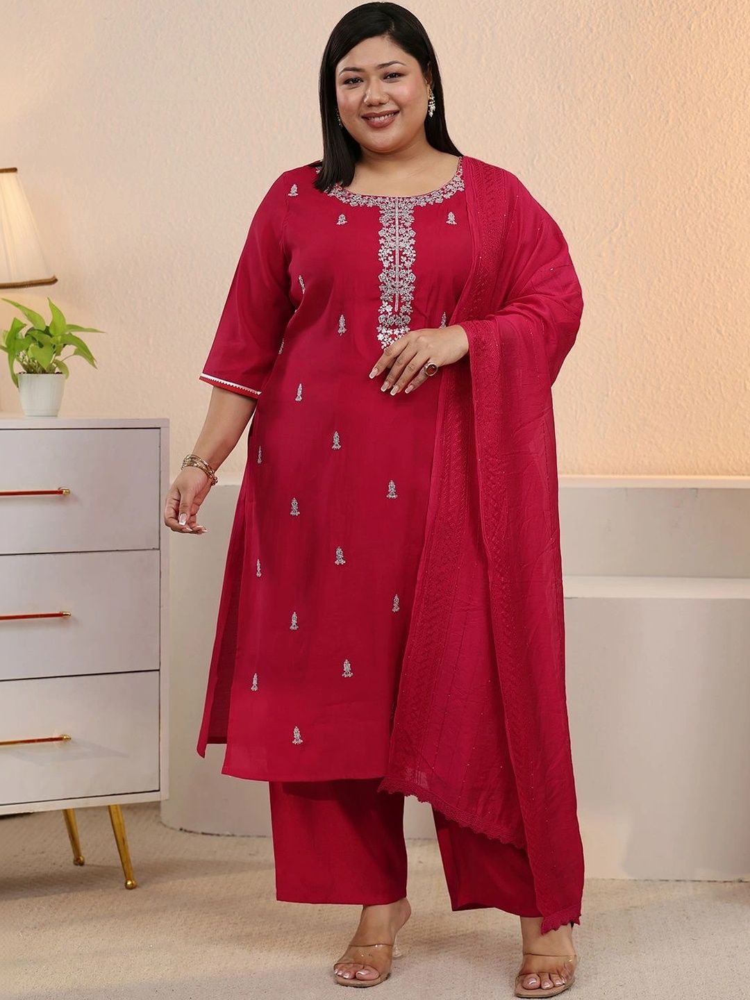 Women Ethnic Motifs Embroidered Regular Thread Work Kurta with Trousers & With Dupatta