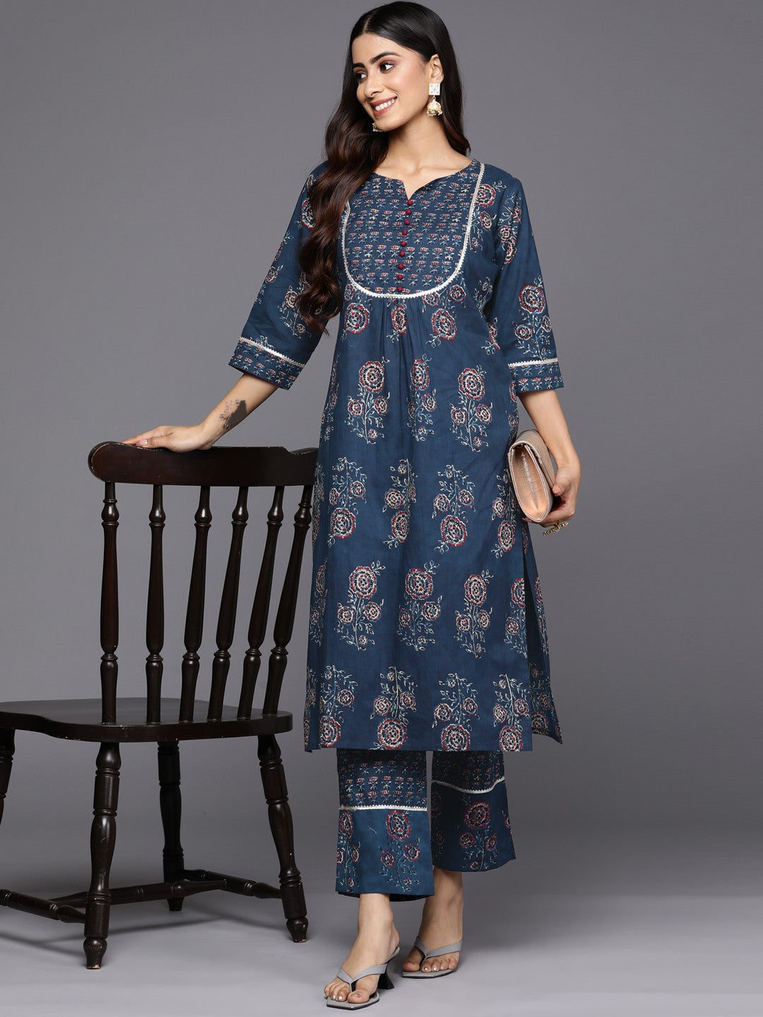 Women Blue Floral Printed Gotta Patti Pure Cotton Kurta with Trousers