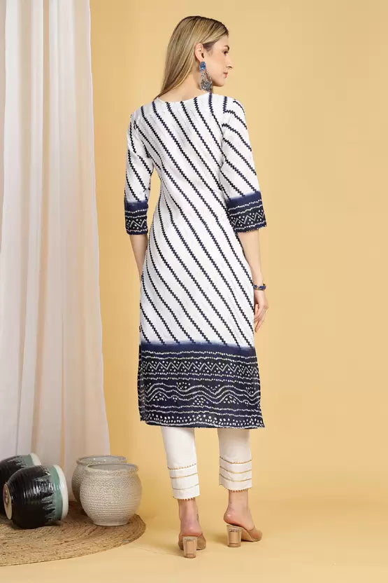 Women White Cotton Blend Kurta and Pant Set
