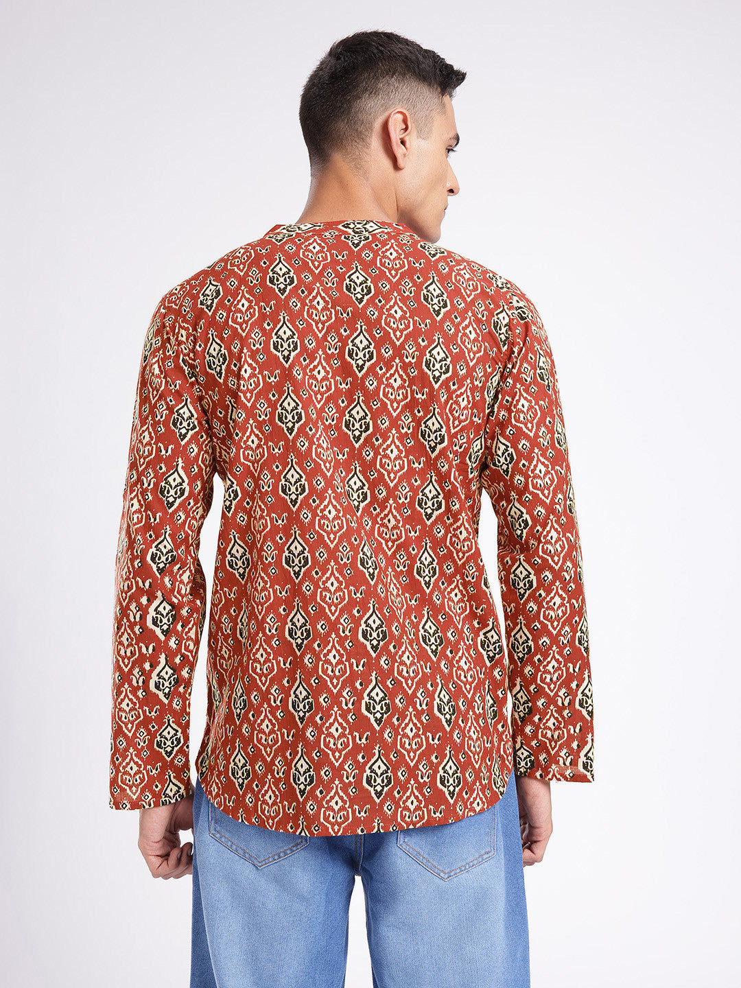 Ethnic Motifs Printed Straight Kurta
