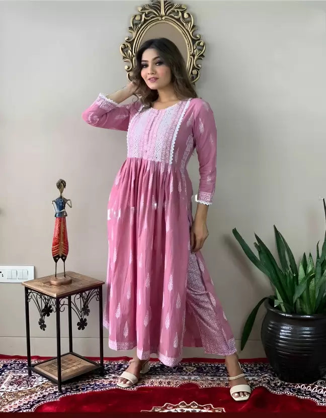Women Sweet Pink Viscose Rayon Kurta and Pant Set