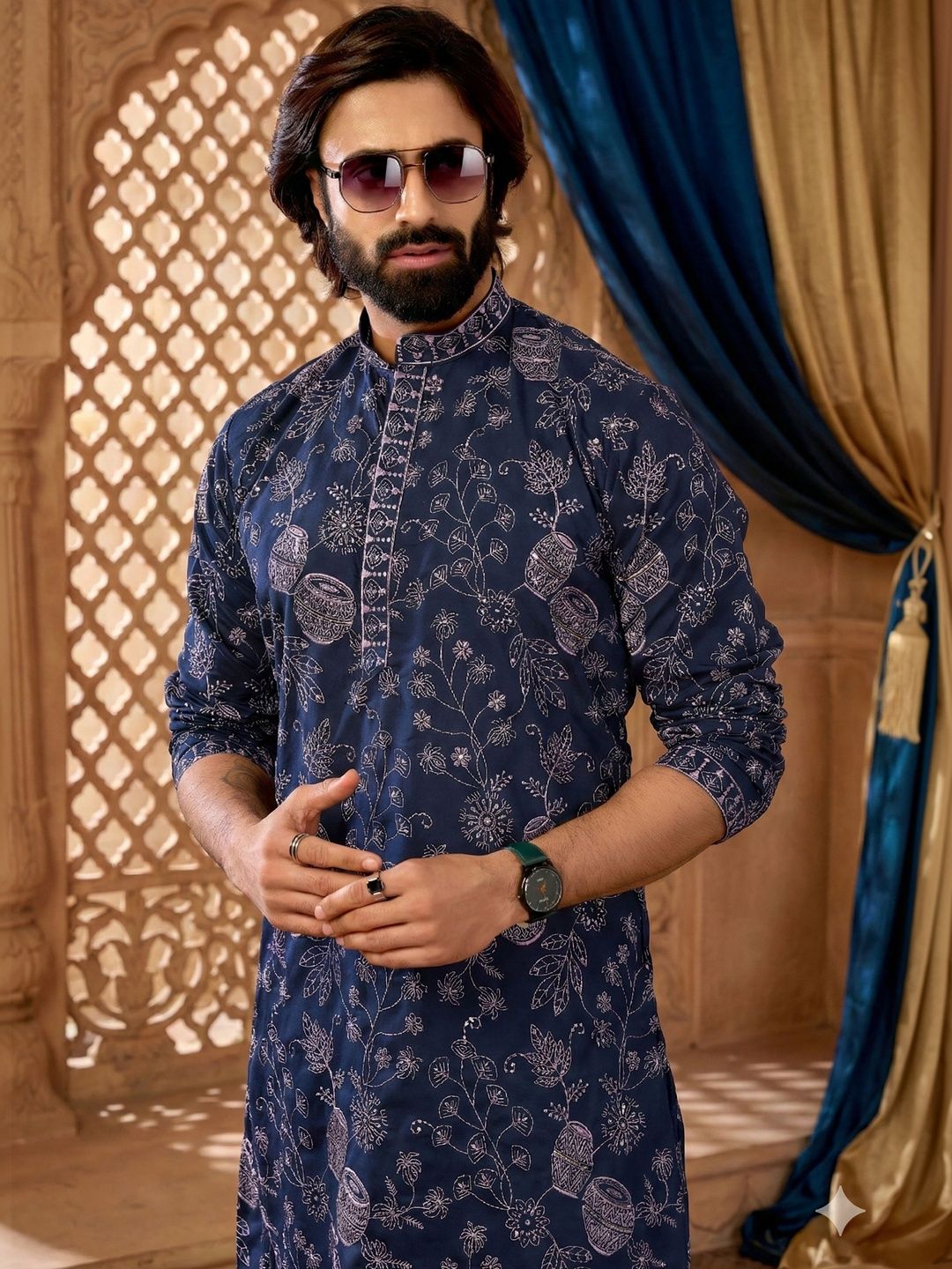 Men Ethnic Motifs Embroidered Regular Thread Work Kurta with Trousers