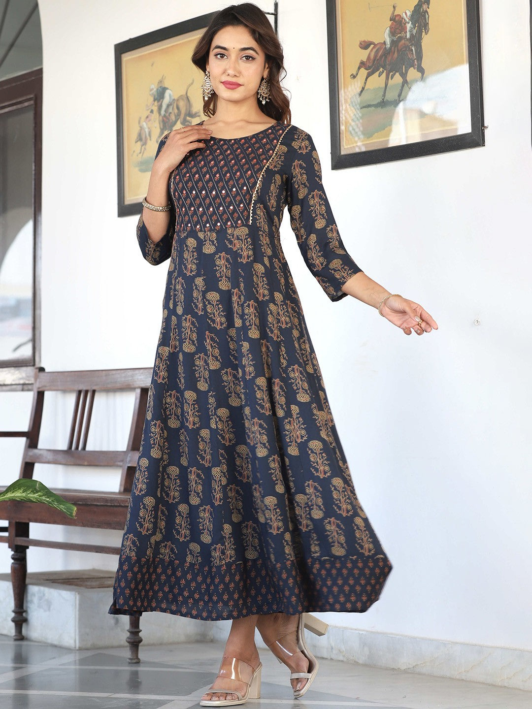 Ethnic Motifs Printed Round Neck Anarkali Kurta