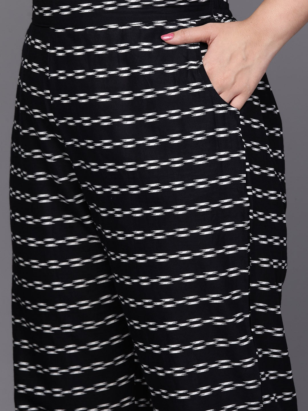 Women Plus Size Mirror Work Kurta with Trousers & With Dupatta